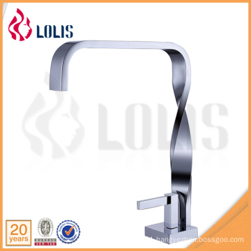 New products kitchen ware single lever square flexible kitchen faucet